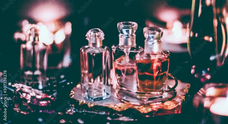 Sejarah Aromatik Parfum, Dari Zaman Kuno hingga Industri Modern