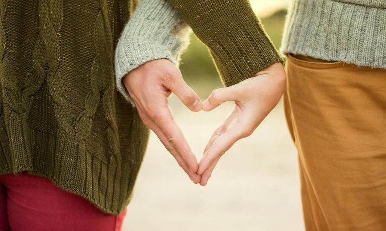 10 Fakta Menarik tentang Bahasa Cinta